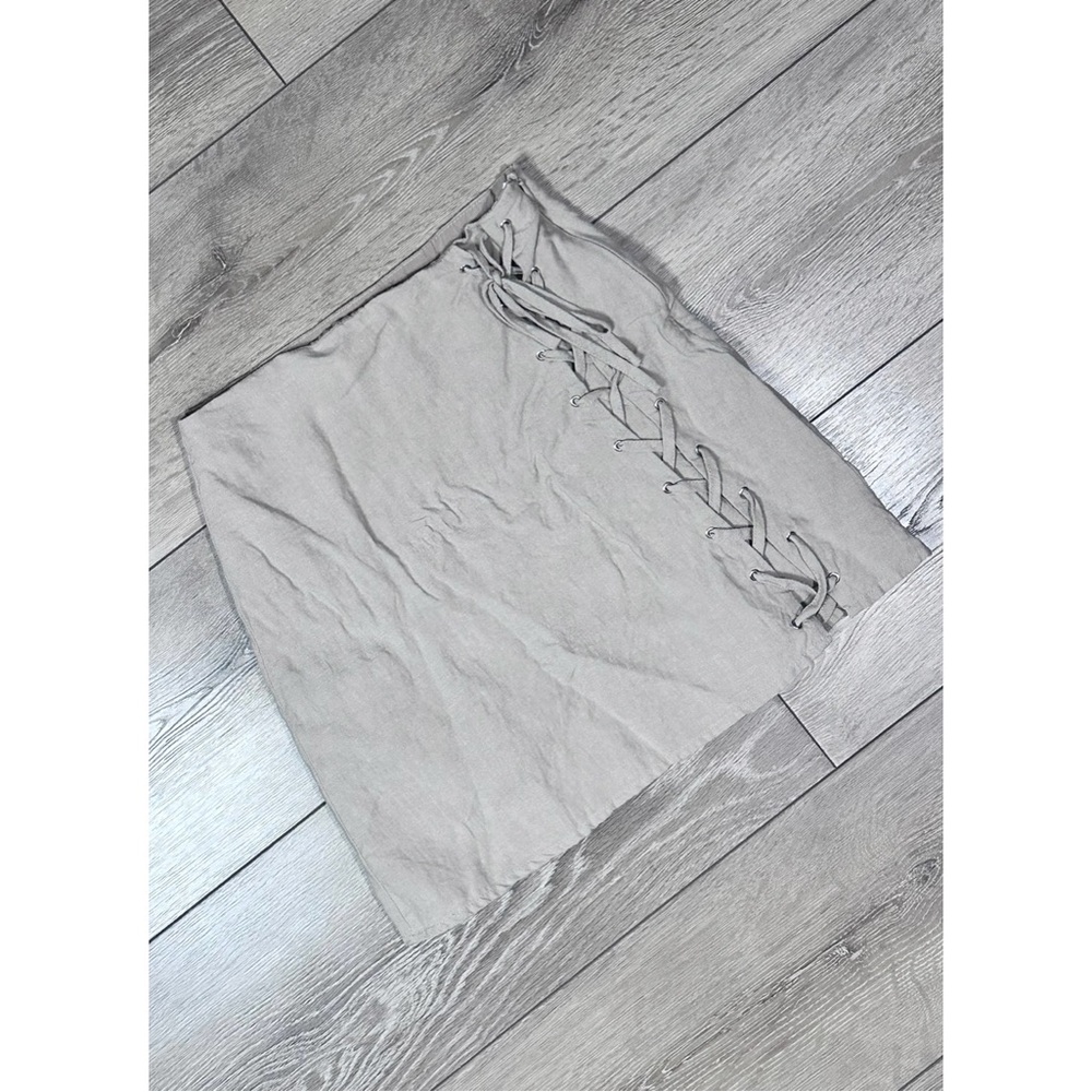 Honey Belle 100% Linen Lace Up Mini Skirt